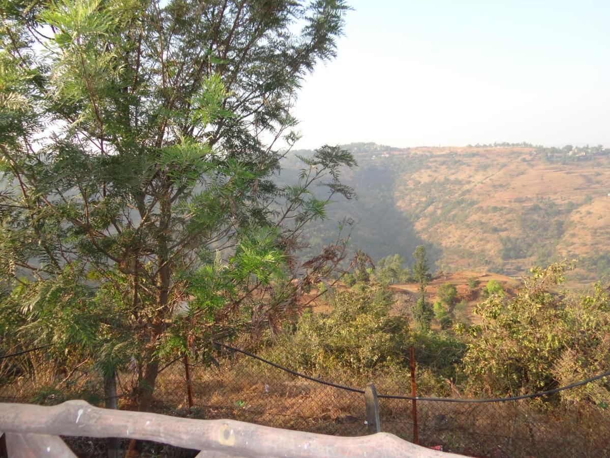 Exotic Valley Hotel มหาบาเลชวาร์ ภายนอก รูปภาพ